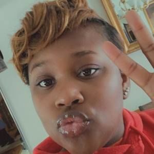 Meet your Posher, Celeste